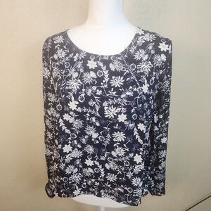 Astr Dark Blue and Ivory Floral LS Blouse Small (5607)